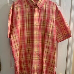 Cutter & Buck Red and Yellow Plaid Casual Short Sleeve Button-up  Shirt XL